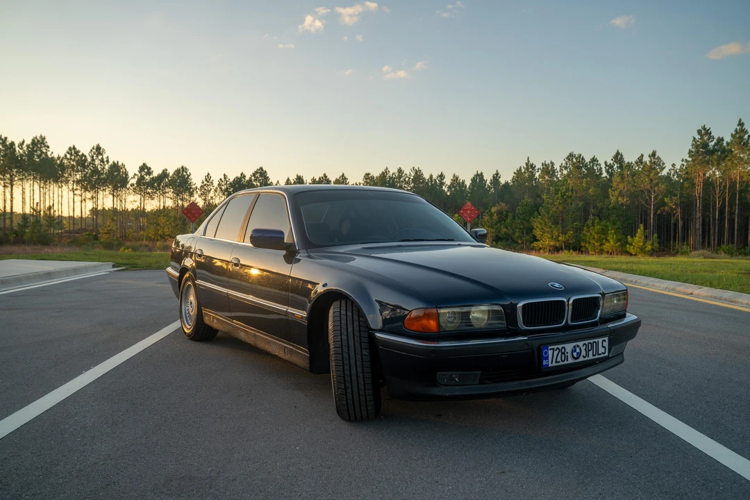 1995 BMW E38 7 Series - Image 15 of 31