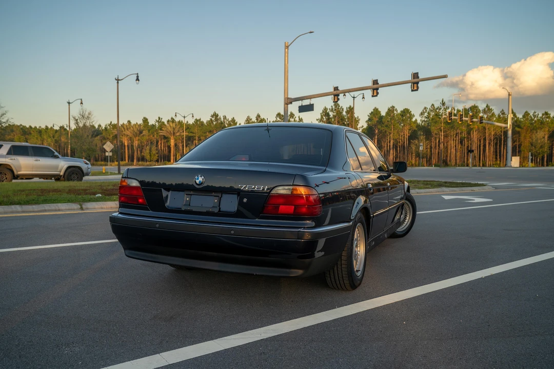 1995 BMW E38 7 Series - Image 10 of 31