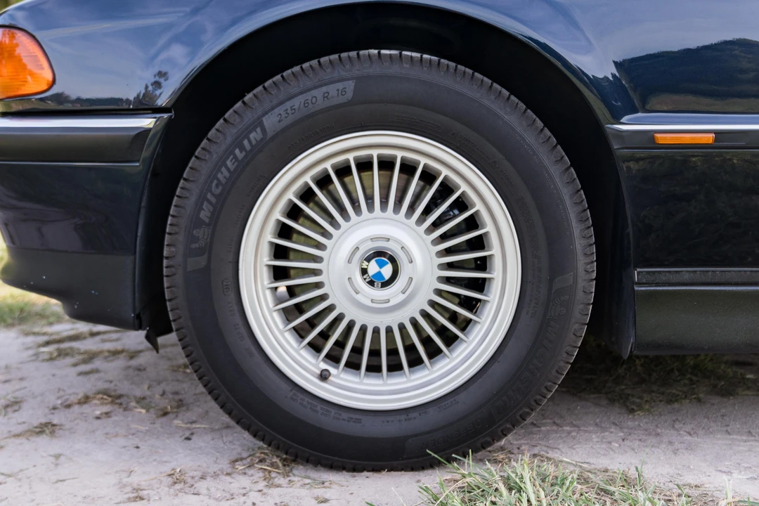 1995 BMW E38 7 Series - Image 24 of 31