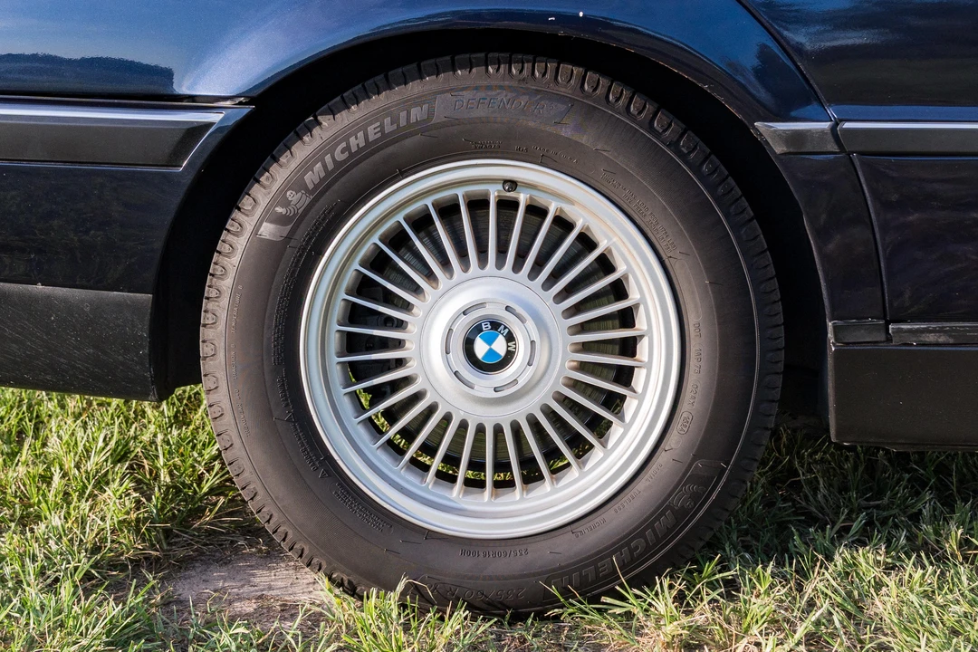 1995 BMW E38 7 Series - Image 26 of 31