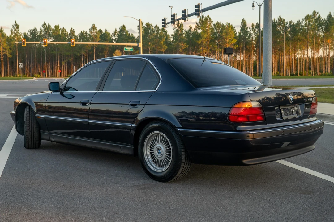 1995 BMW E38 7 Series - Image 4 of 31