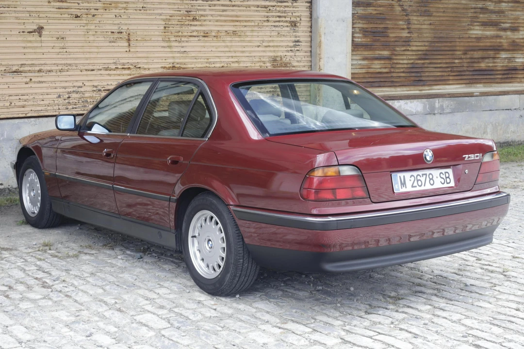 1995 BMW E38 7 Series - Image 4 of 31