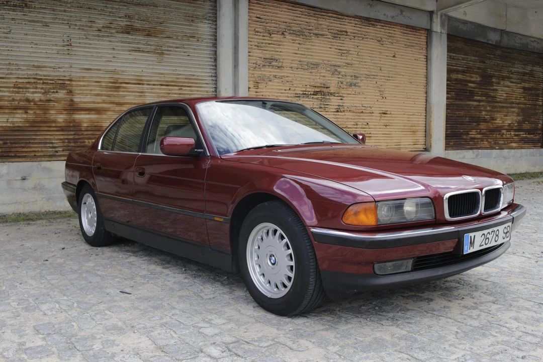 1995 BMW E38 7 Series - Image 22 of 31
