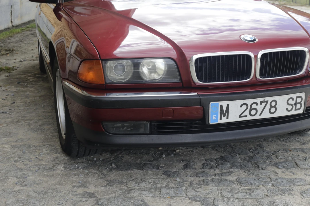 1995 BMW E38 7 Series - Image 26 of 31