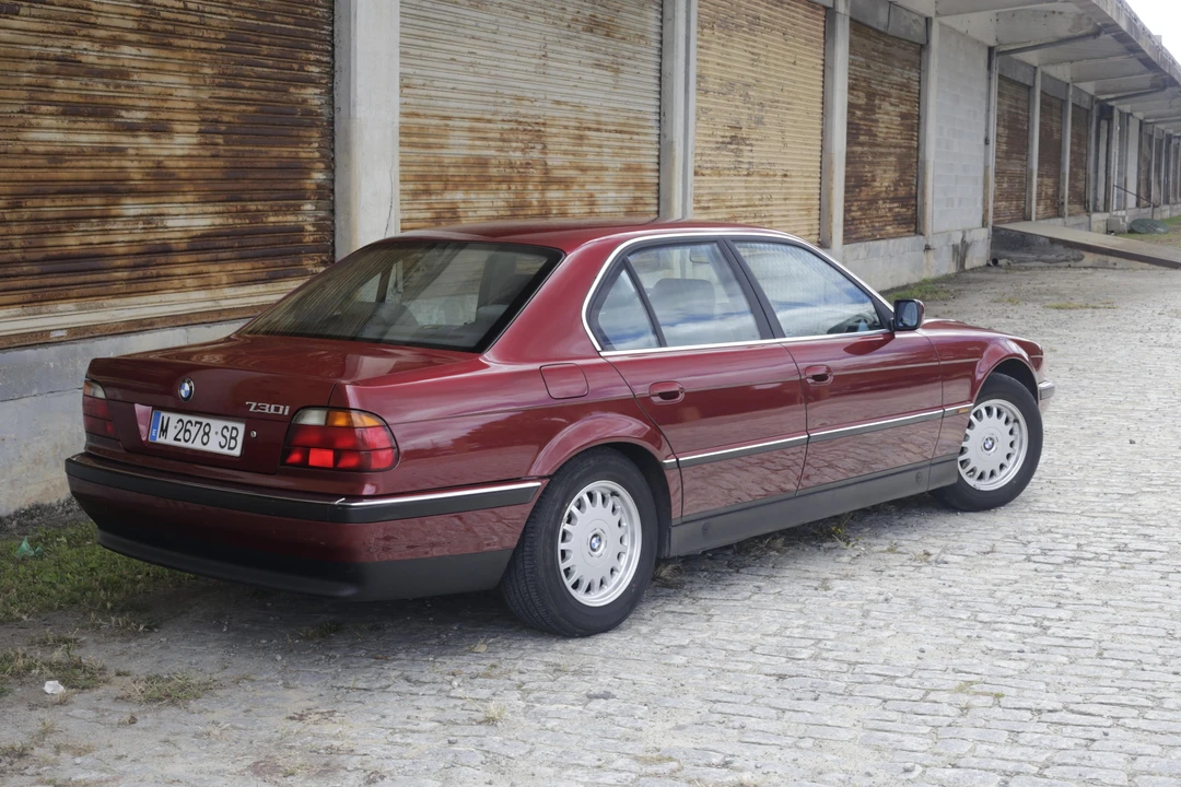 1995 BMW E38 7 Series - Image 16 of 31