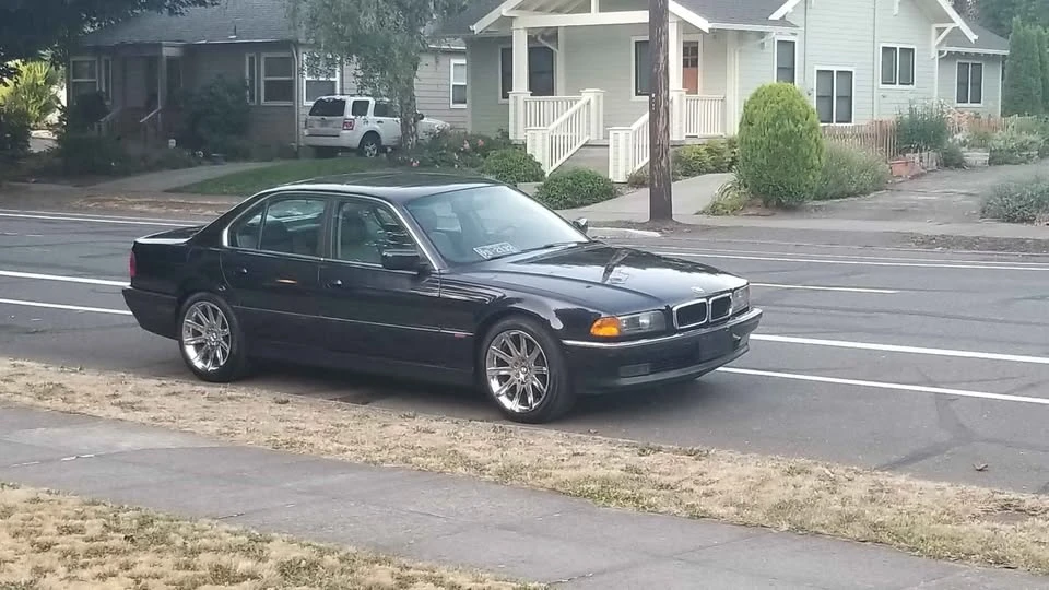 1995 BMW E38 7 Series - Image 2 of 2