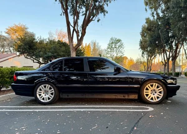 1995 BMW E38 7 Series - Image 2 of 18