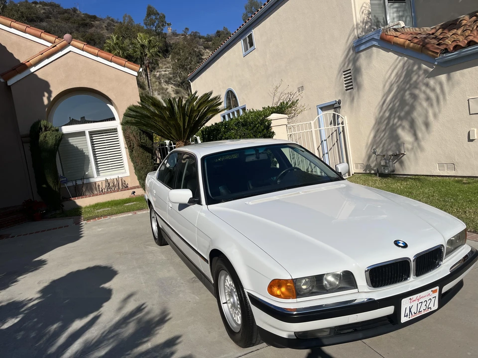 1995 BMW E38 7 Series - Image 6 of 31