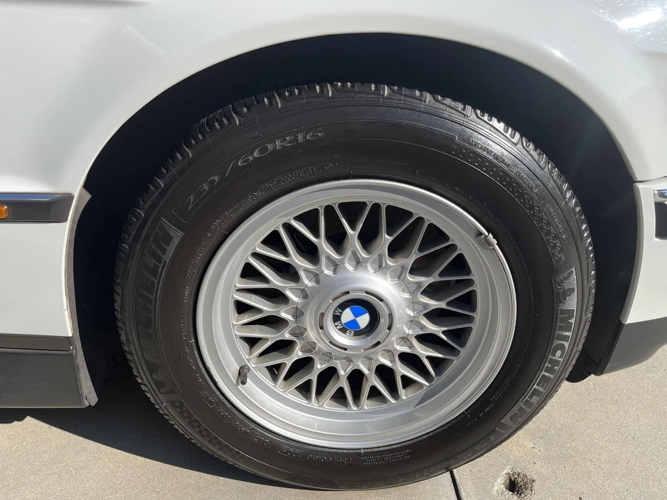 1995 BMW E38 7 Series - Image 23 of 31