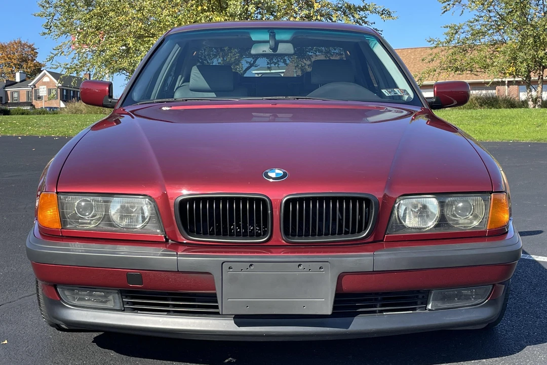 1995 BMW E38 7 Series - Image 2 of 6