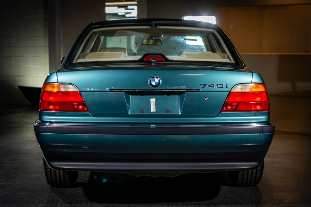 1995 BMW E38 7 Series - Image 9 of 31