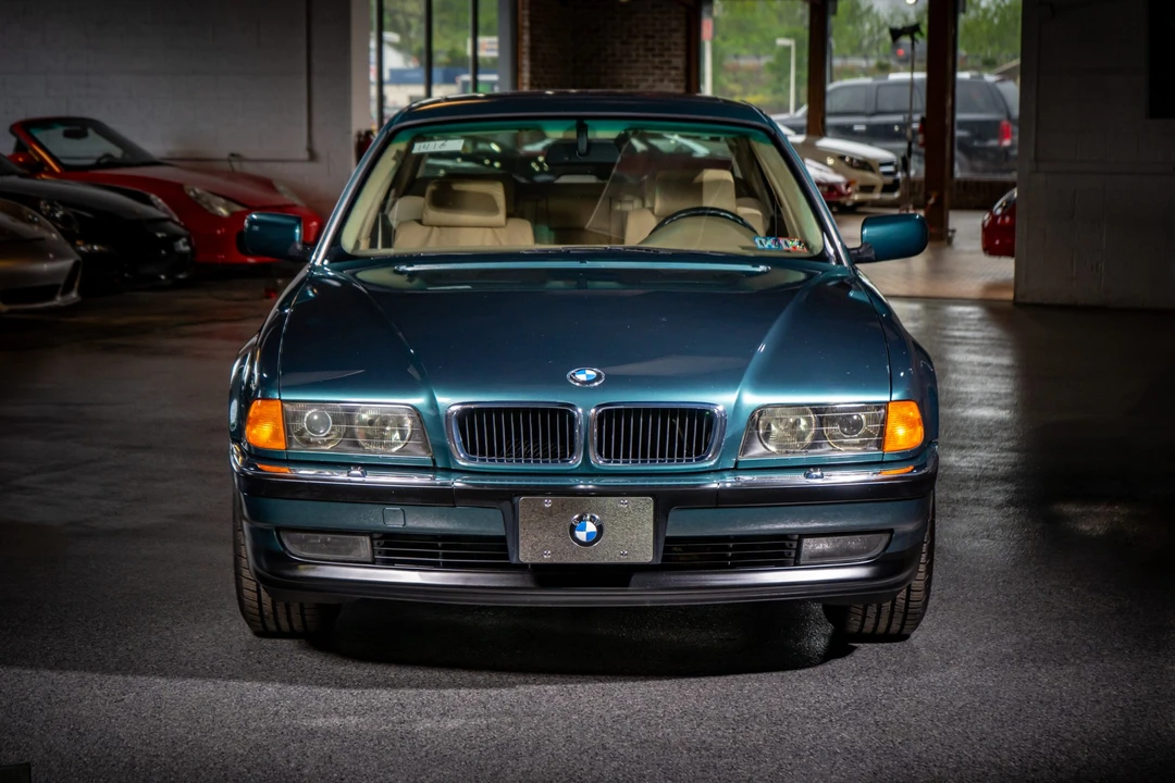 1995 BMW E38 7 Series - Image 14 of 31