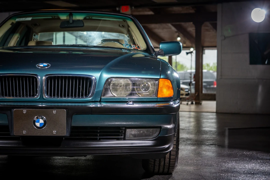 1995 BMW E38 7 Series - Image 25 of 31