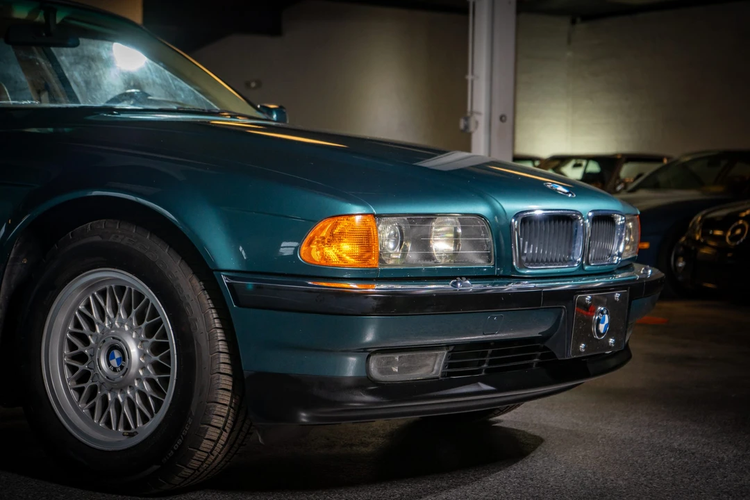 1995 BMW E38 7 Series - Image 27 of 31