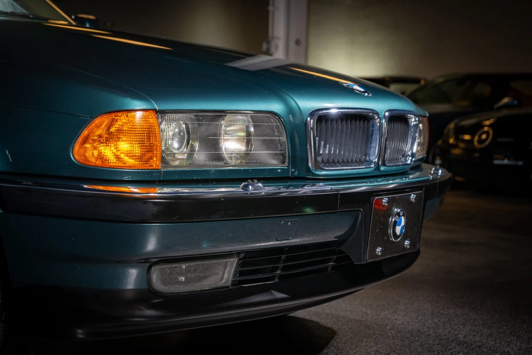 1995 BMW E38 7 Series - Image 28 of 31