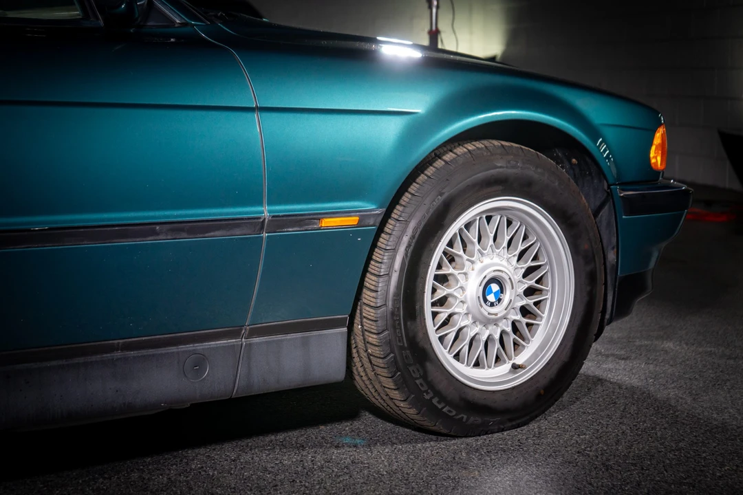 1995 BMW E38 7 Series - Image 23 of 31