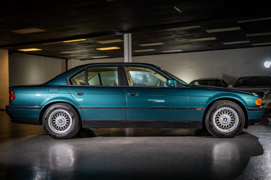 1995 BMW E38 7 Series - Image 10 of 31
