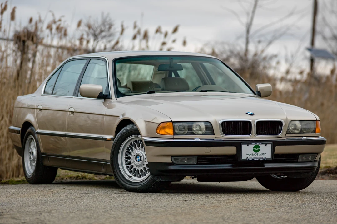 1995 BMW E38 7 Series - Image 18 of 31