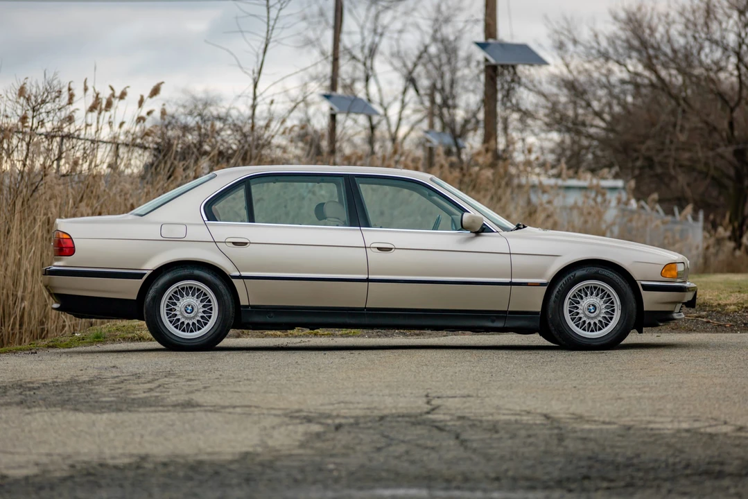 1995 BMW E38 7 Series - Image 14 of 31