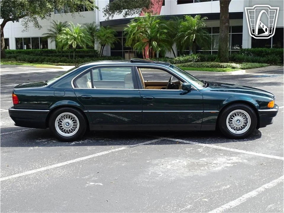 1995 BMW E38 7 Series - Image 23 of 31