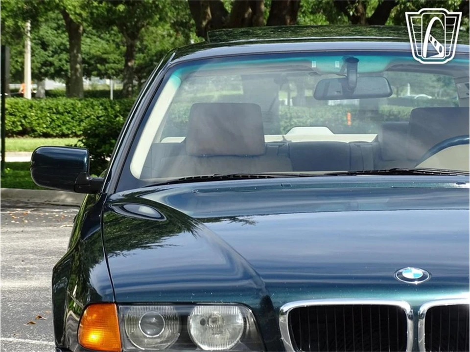 1995 BMW E38 7 Series - Image 30 of 31