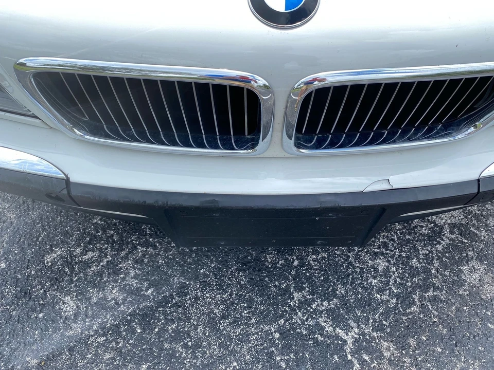 1995 BMW E38 750i & 750iL Sedan - Image 3 of 9