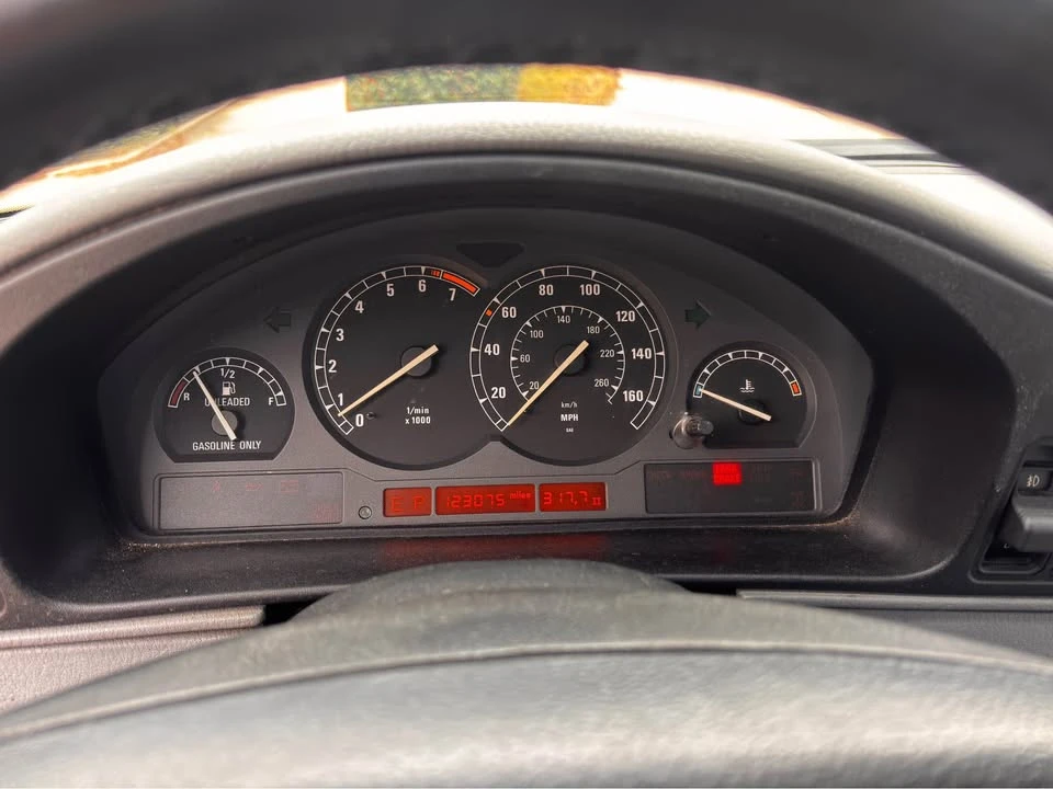 1995 BMW E31 840i & 840Ci - Image 15 of 20