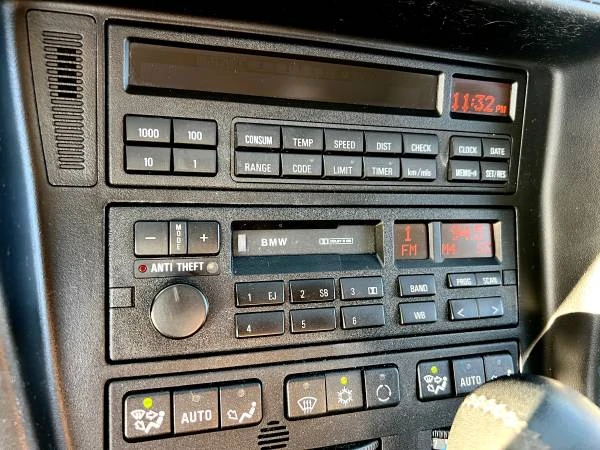 1995 BMW E31 8 Series - Image 10 of 16