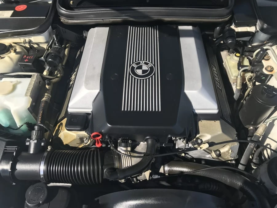 1995 BMW E31 8 Series - Image 4 of 12