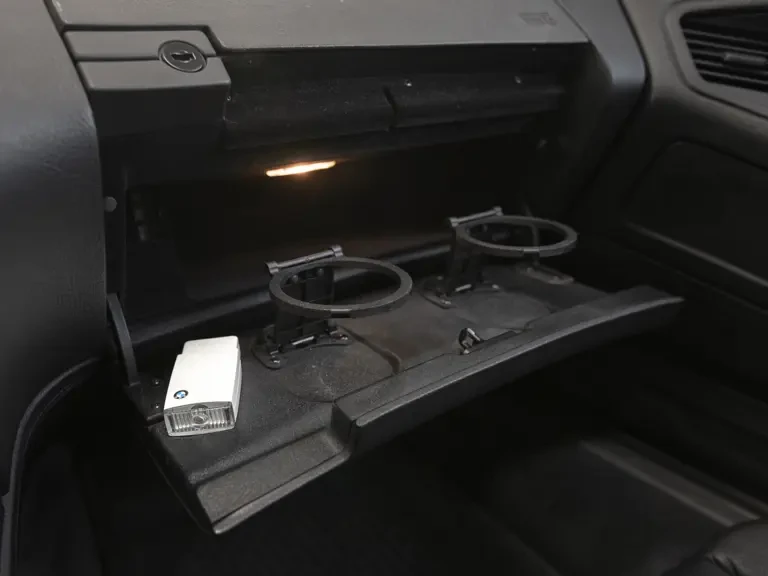 1995 BMW E31 8 Series - Image 19 of 31