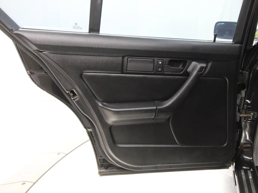 1995 BMW Alpina B10 - Image 21 of 31