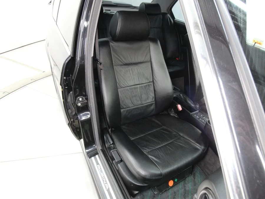 1995 BMW Alpina B10 - Image 29 of 31