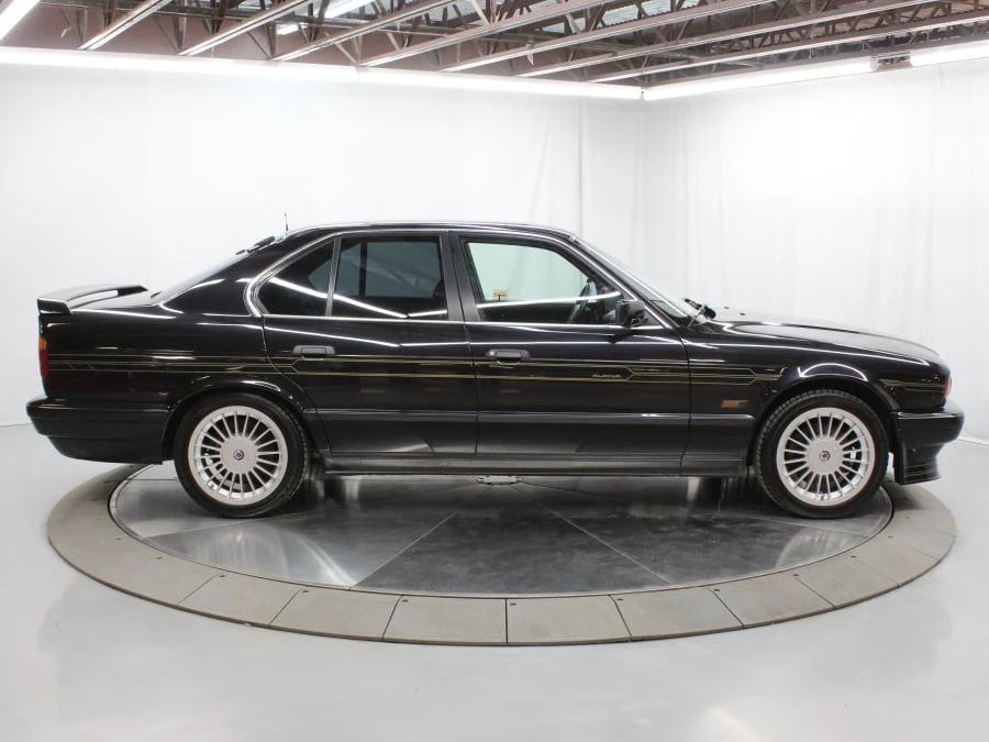 1995 BMW Alpina B10 - Image 2 of 31