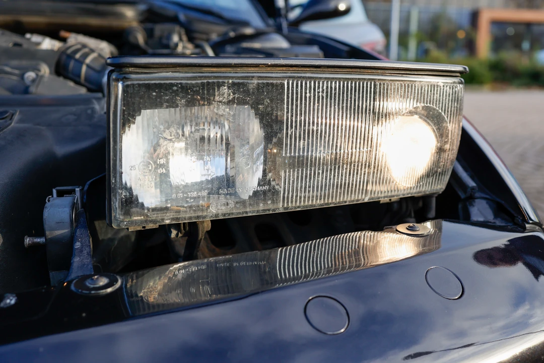 1995 BMW E31 850CSi - Image 14 of 31