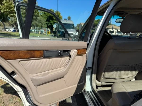 1995 BMW E34 5 Series - Image 16 of 21