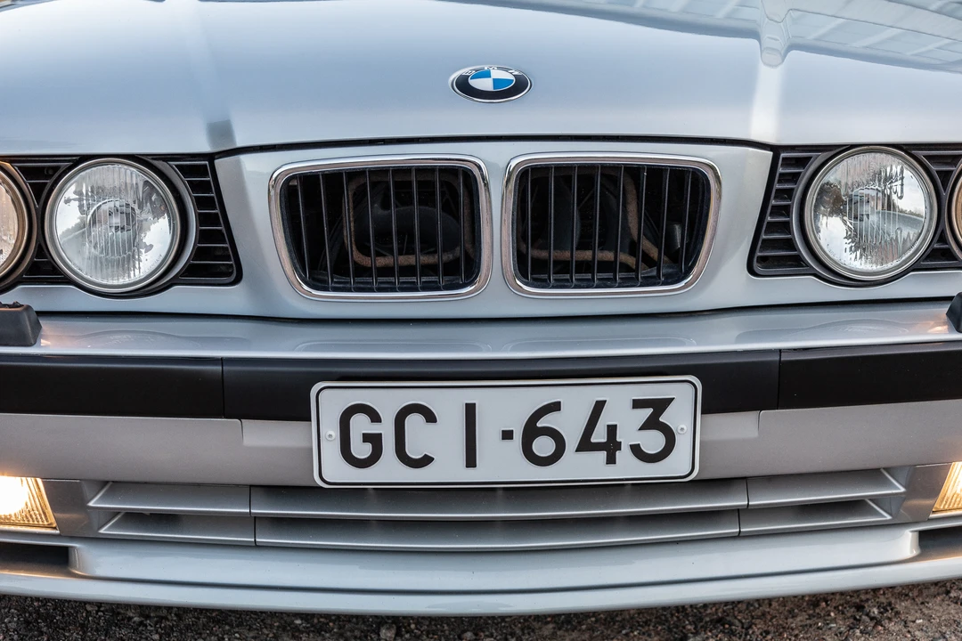 1995 BMW E34 5 Series - Image 17 of 31