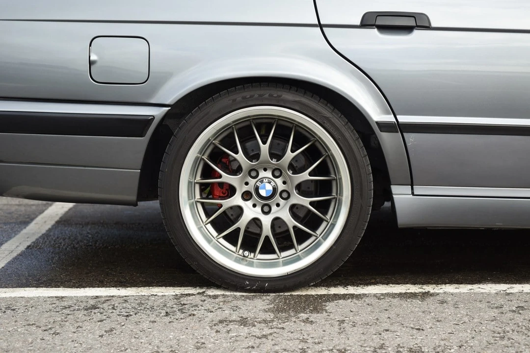 1995 BMW E34 5 Series - Image 16 of 30