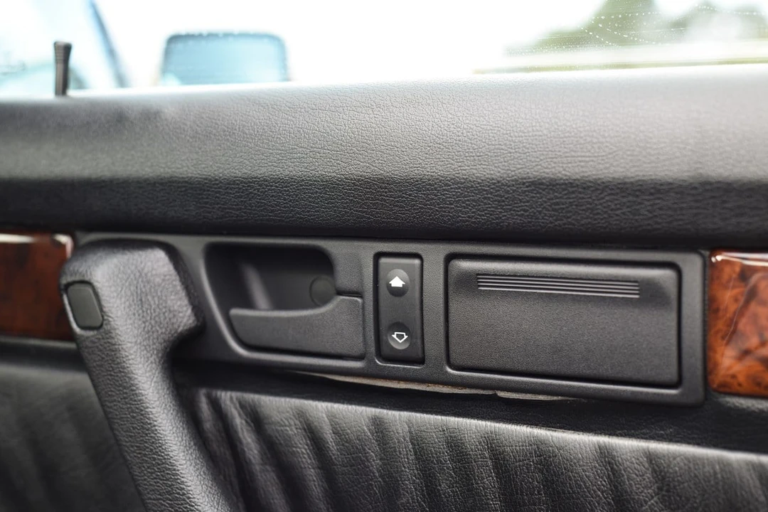 1995 BMW E34 5 Series - Image 26 of 30
