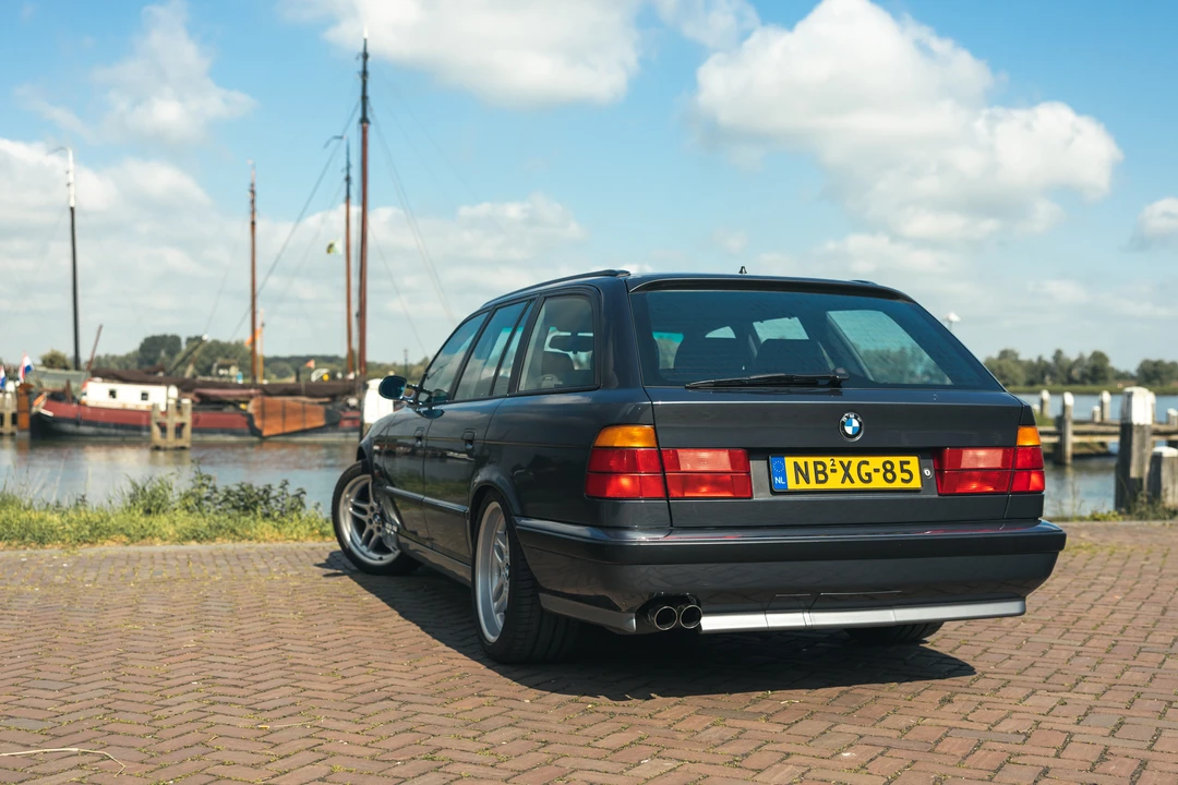 1995 BMW E34 M5 - Image 14 of 31