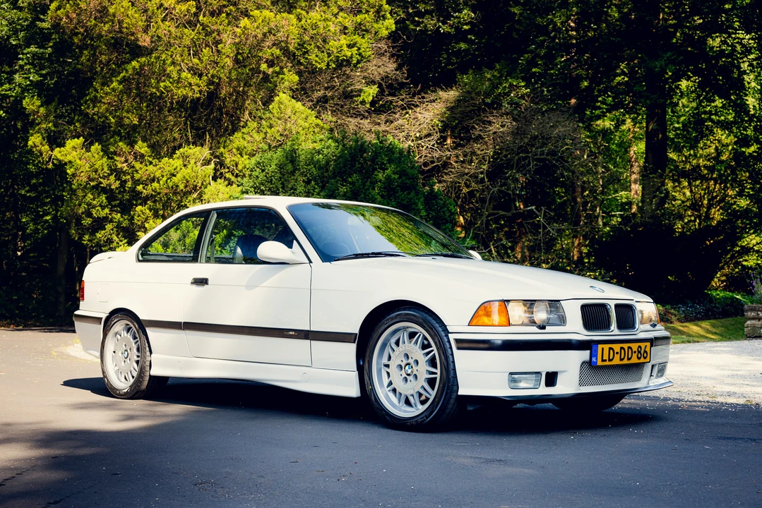 1995 BMW E36 M3 - Image 2 of 31