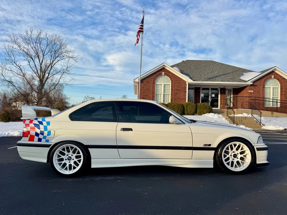 1995 BMW E36 M3 - Image 9 of 20
