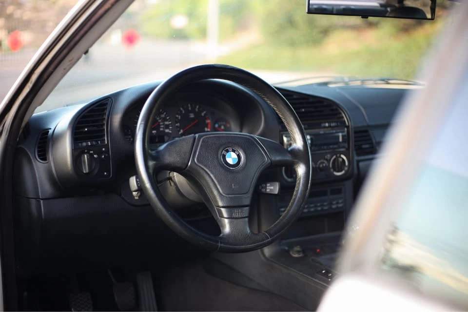 1995 BMW E36 M3 Lightweight - Image 9 of 13