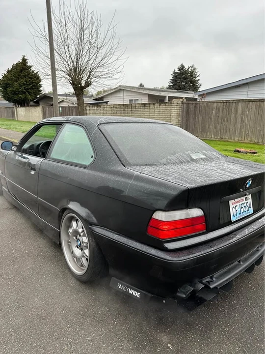 1995 BMW E36 M3 Lightweight - Image 2 of 11