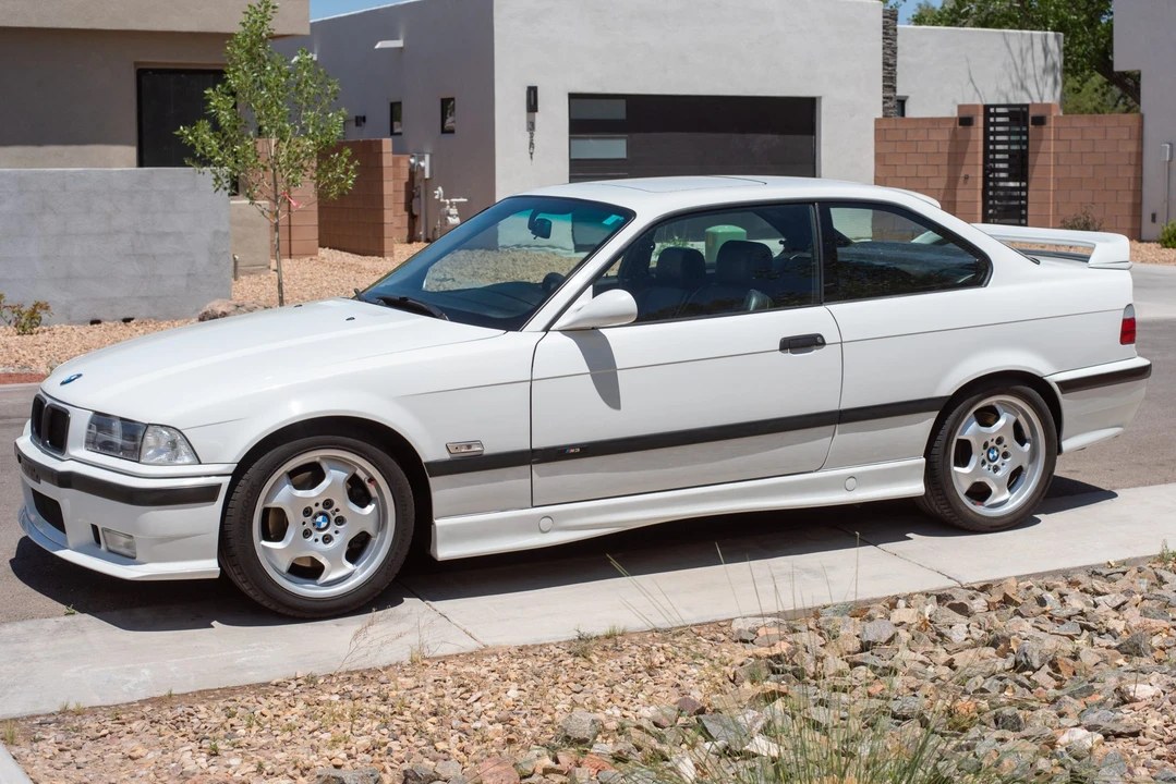 1995 BMW E36 M3 - Image 2 of 31