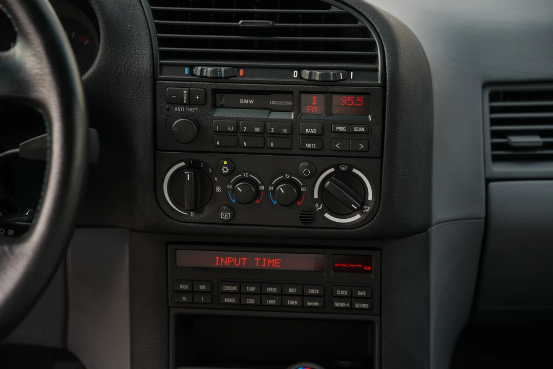 1995 BMW E36 M3 - Image 25 of 31