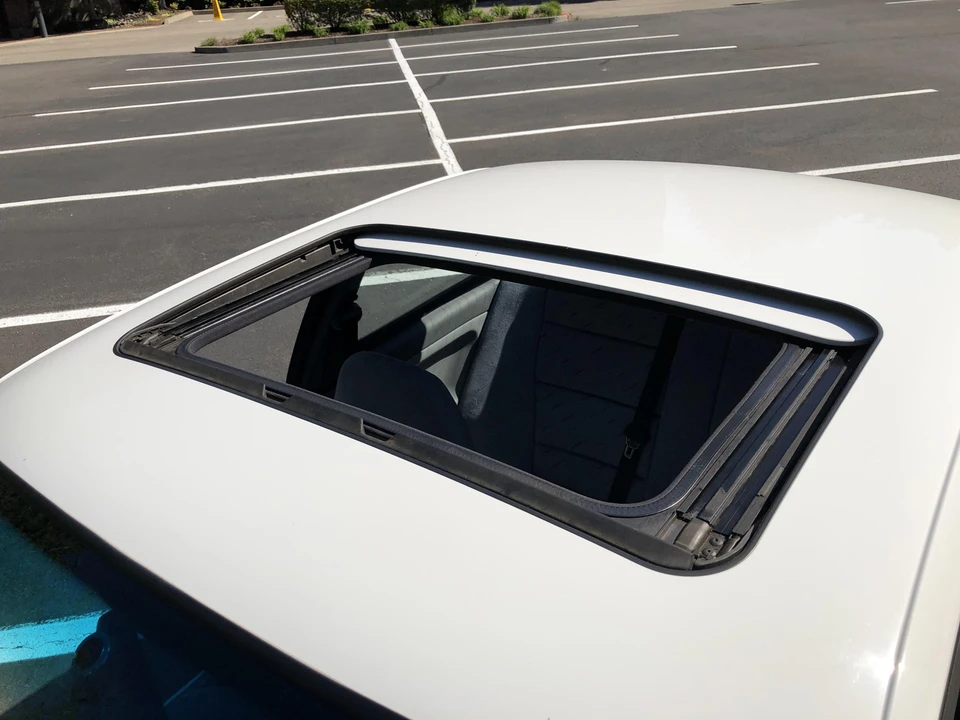 1995 BMW E36 M3 - Image 19 of 31