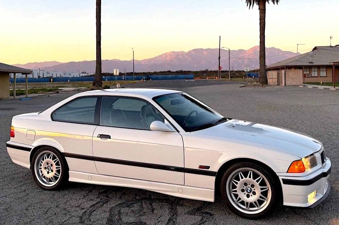1995 BMW E36 M3 - Image 2 of 31