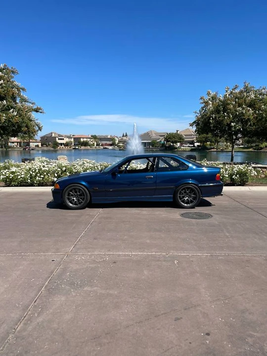 1995 BMW E36 M3 Lightweight - Image 2 of 21