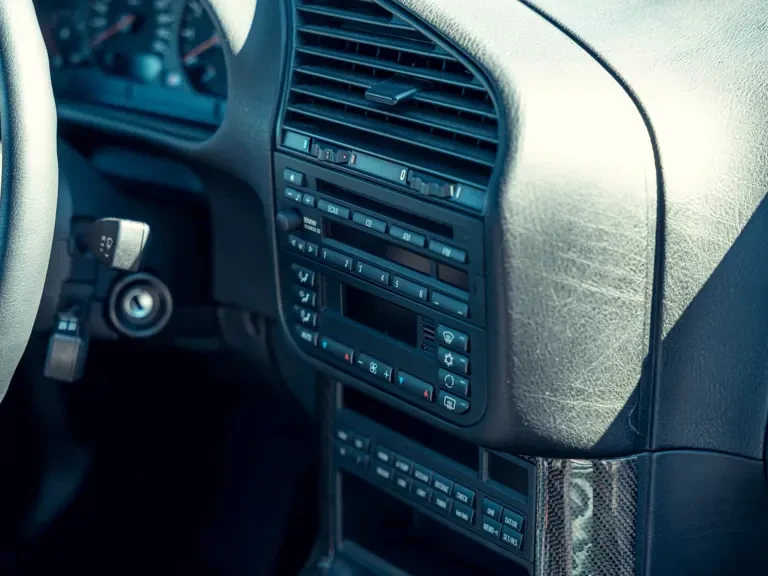 1995 BMW E36 M3 Lightweight - Image 24 of 31