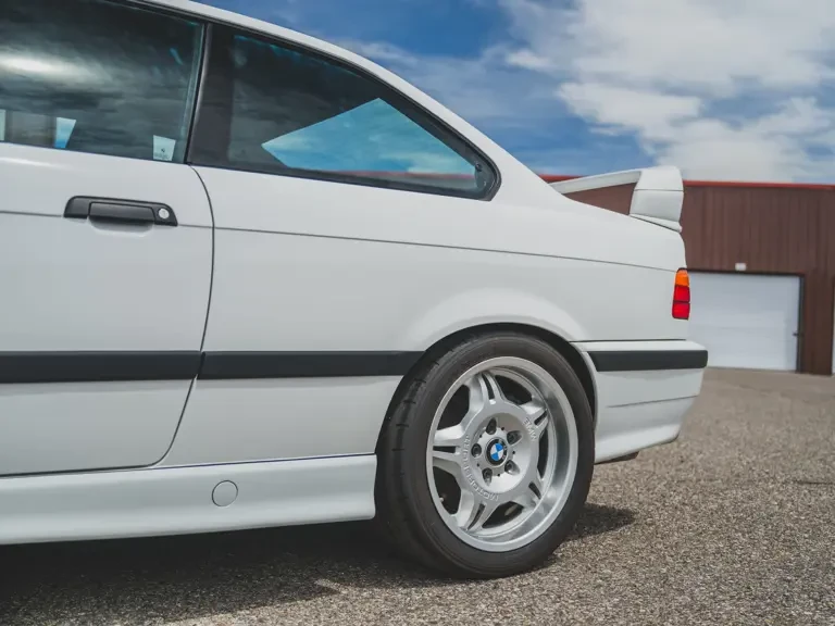 1995 BMW E36 M3 Lightweight - Image 9 of 31